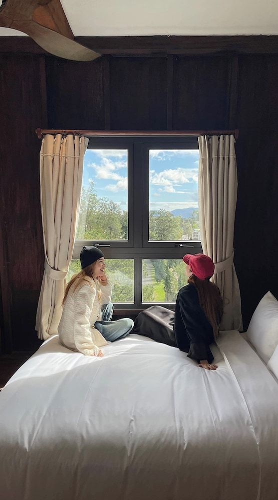 Mùa Dalat Wellness Hotel Deluxe Double Room, 1 Queen Bed, Bathtub, City View 3