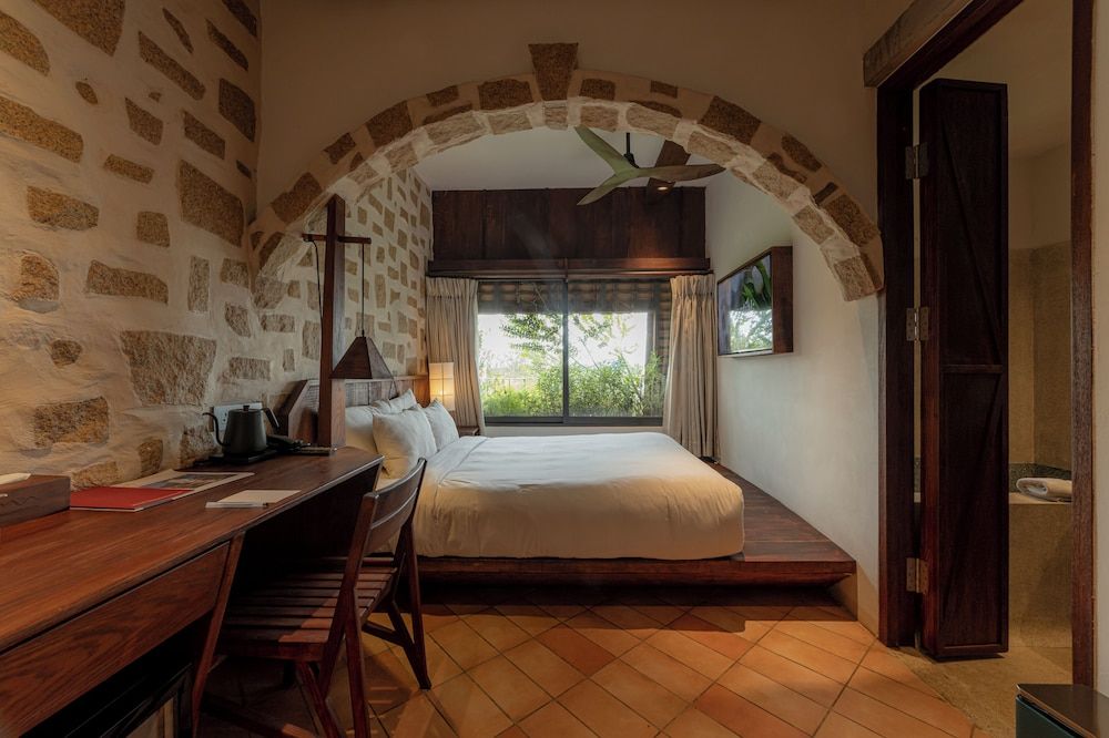 Mùa Dalat Wellness Hotel Deluxe Double Room, 1 Queen Bed, Bathtub, City View 9