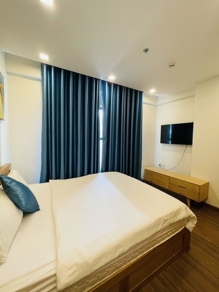 Family Apartment, 3 Bedrooms, 2 Bathrooms, Beach View