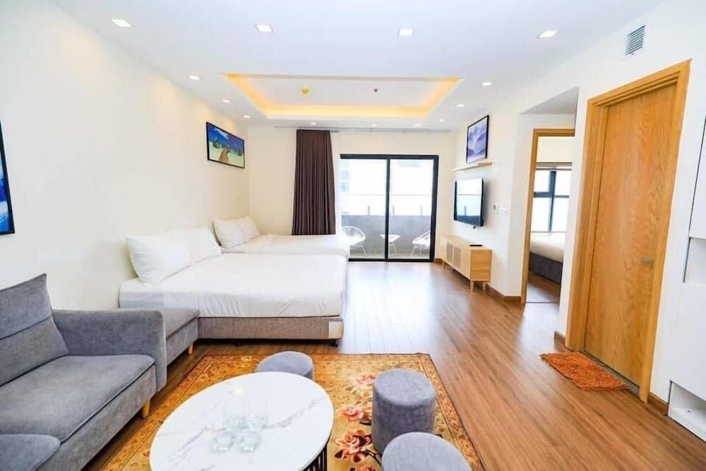 Family Apartment, 3 Bedrooms, 2 Bathrooms, Beach View
