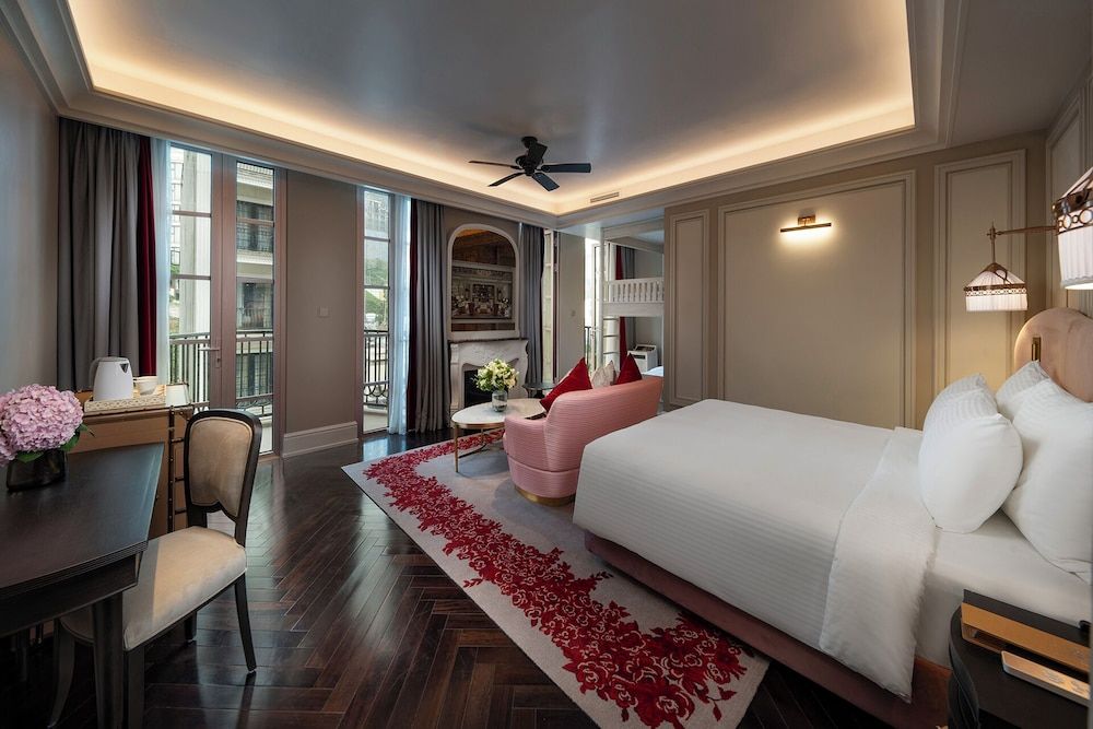 Family Room, Non Smoking, City View
