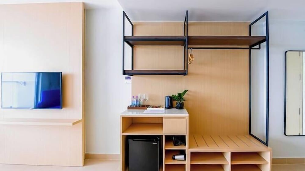 Cam Ranh Beach Resort near The Airport Premier Room, Beach View 18