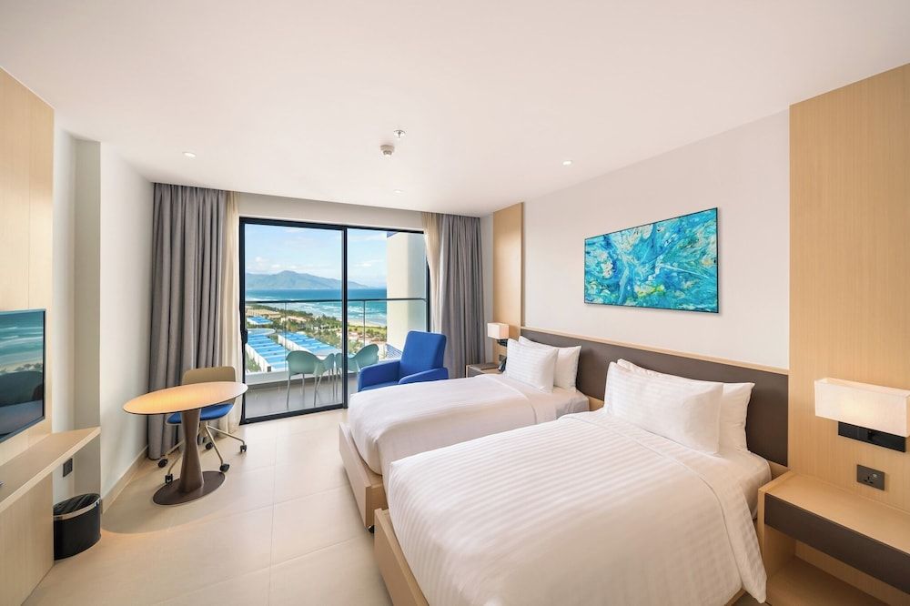 Cam Ranh Sea view Resort Standard Double Room, 1 Bedroom, Garden View 6