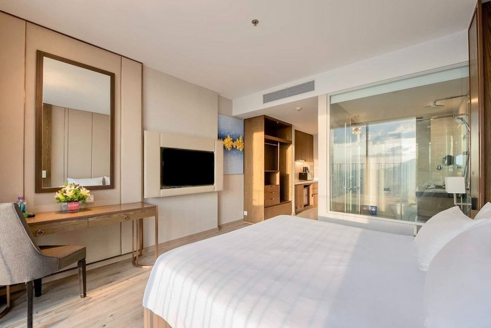 Capital Panorama Apartment Studio, City View 4