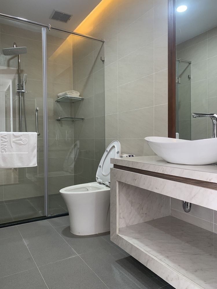 BO BIEN VANG HOTEL Deluxe Double Room, 1 King Bed, Hill View 21