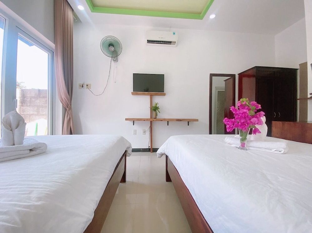 Standard Twin Room, Garden View
