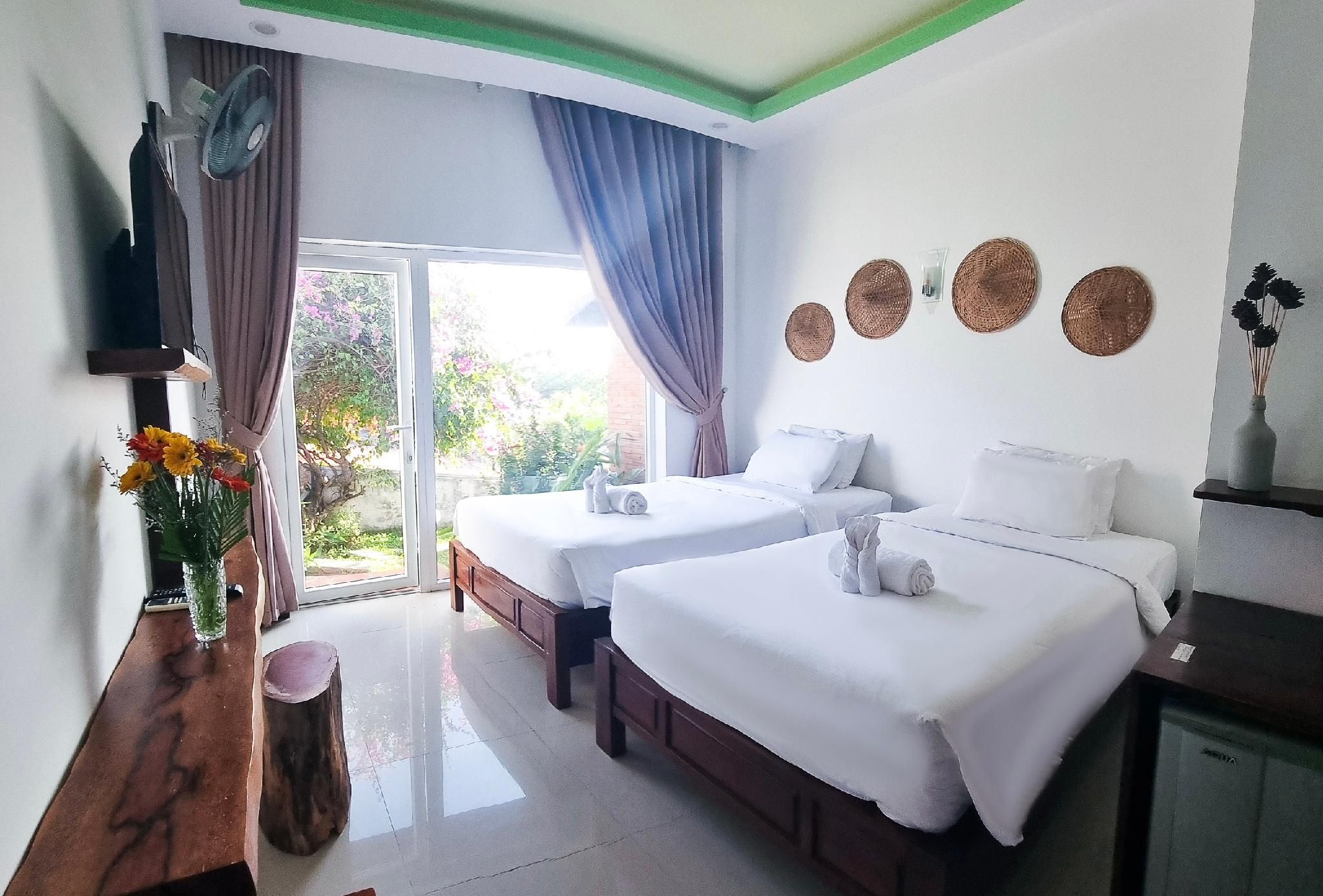 Twin Room with Garden View