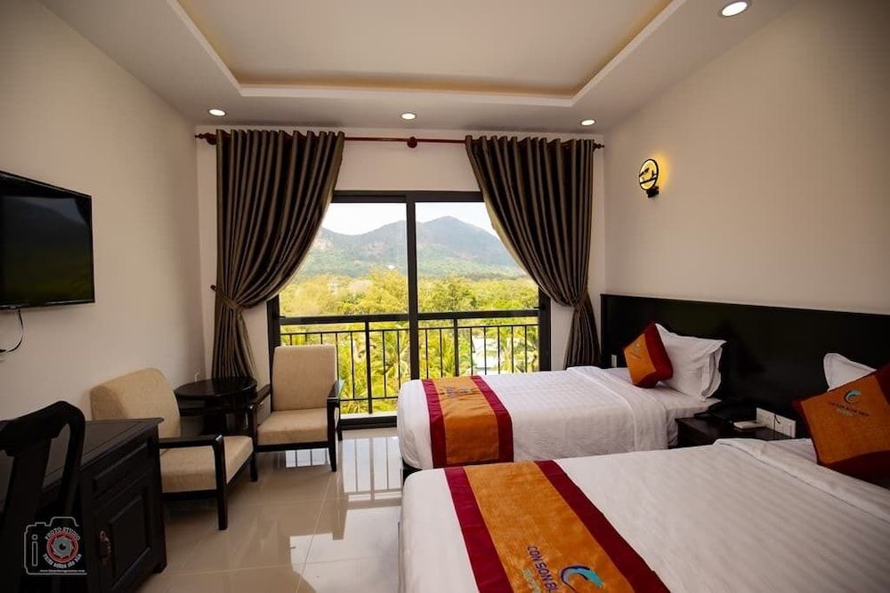 Con Son Blue Sea Superior Triple Room 2