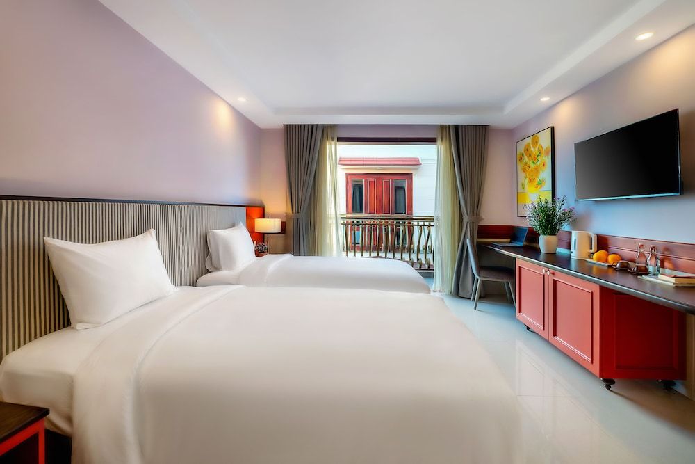 Ong Tam Villa Deluxe Double Room Single Use 3