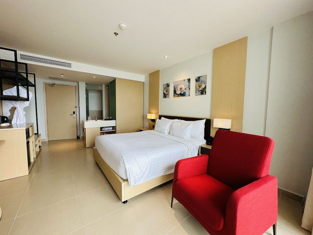 Seaview Cam Ranh Premier Double Room, Ocean View 6