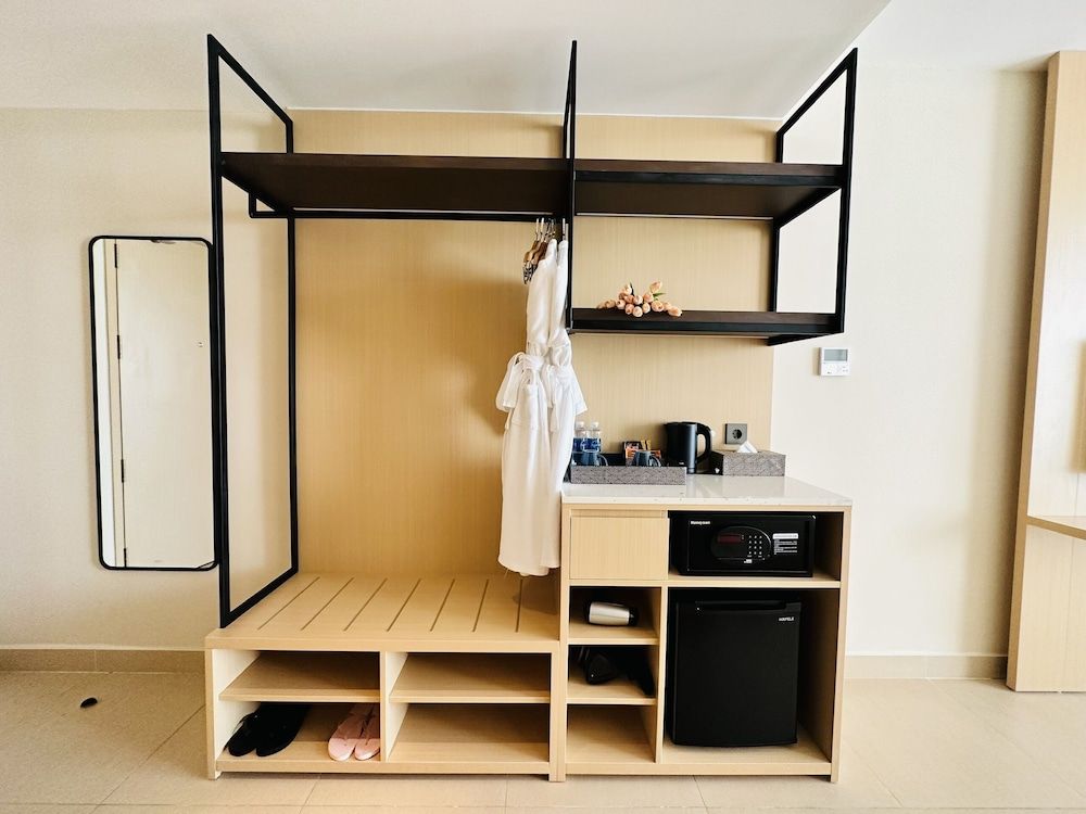 Seaview Cam Ranh Premier Double Room Single Use, Beach View 4