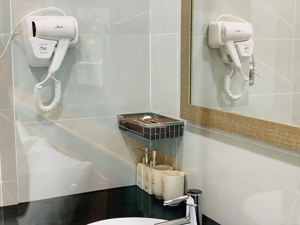 Golden Rose Hotel Con Dao Family Quadruple Room 5