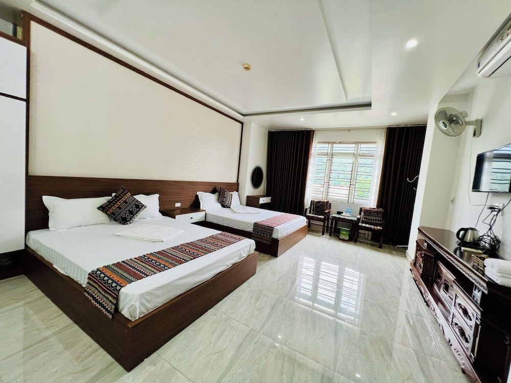 Peaceful Mountain Hotel Family Double Room, Multiple Beds, Non Smoking, Mountain View 2