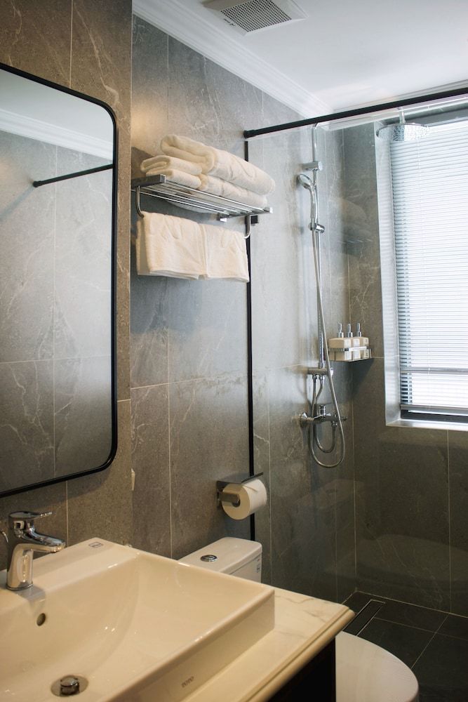 Indigen Boutique Hotel Cao Bang Premium Twin Room 6