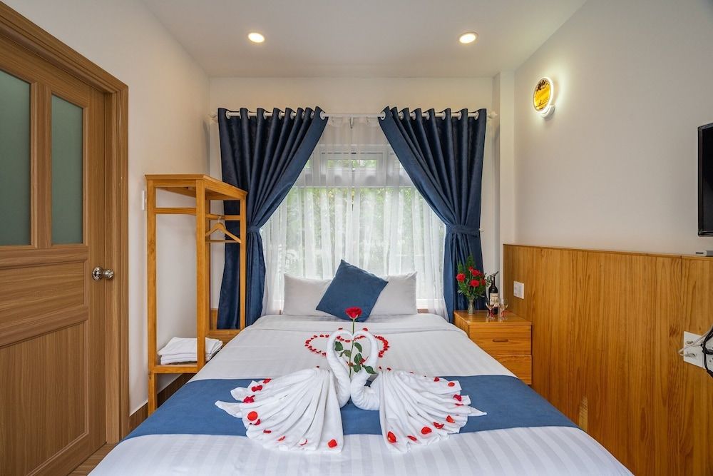 Do Gia Bao Villa Basic Double Room 9