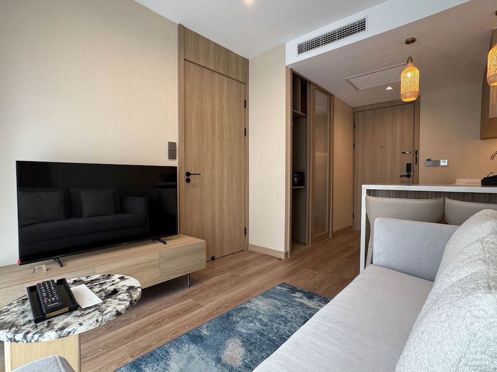 Laya Suites & Residences