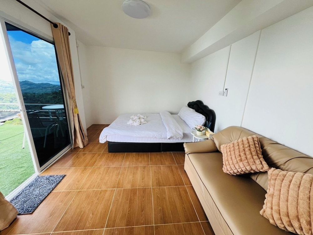 The View Homestay Monjam Signature Room, 1 Bedroom, Mountain View 2