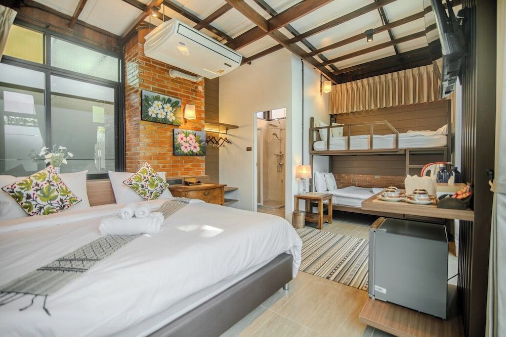 Economy Single Room, Pool View
