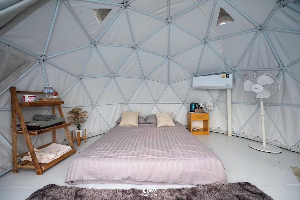 Phuthara klangdong Room, 1 Queen Bed, Lanai, Mountain View 3