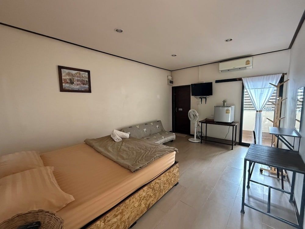 Hug Wang Homestay Standard Double Room