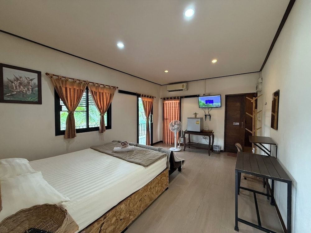 Hug Wang Homestay Standard Room, Balcony