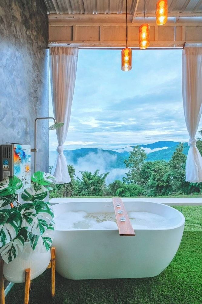 Night Sky Homestay Deluxe Double Room, Balcony 5