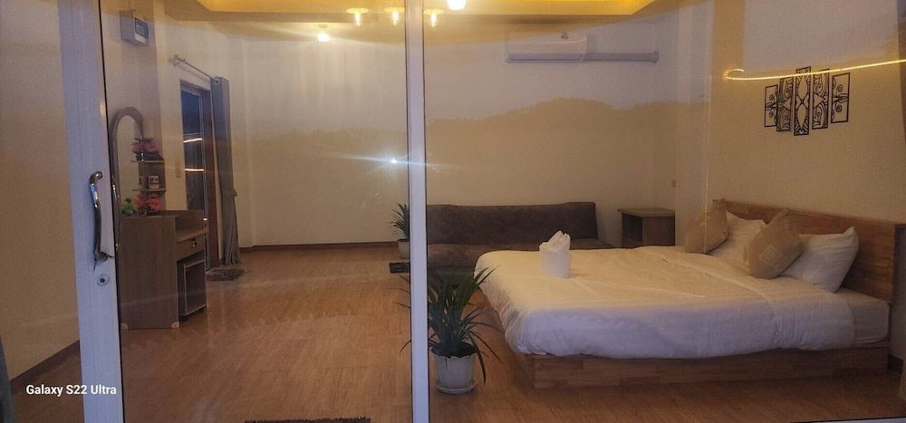 Night Sky Homestay Junior Suite, Balcony, Mountain View 4