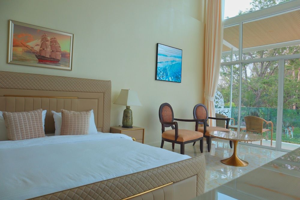 Ta Yai Beach Resort Deluxe Double Room, Garden View 2
