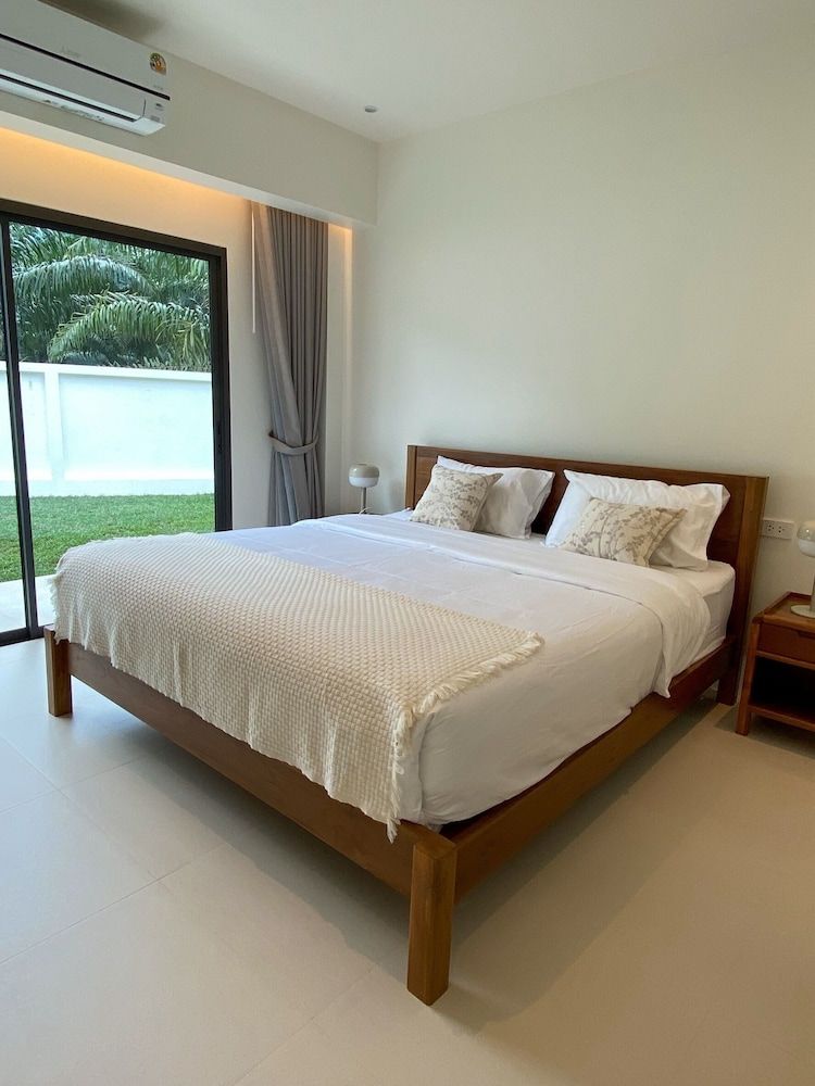 Passara Villas Family Villa, Courtyard View 9