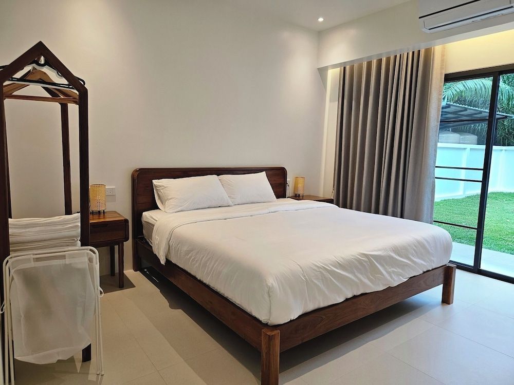 Passara Villas Family Villa, Courtyard View 7