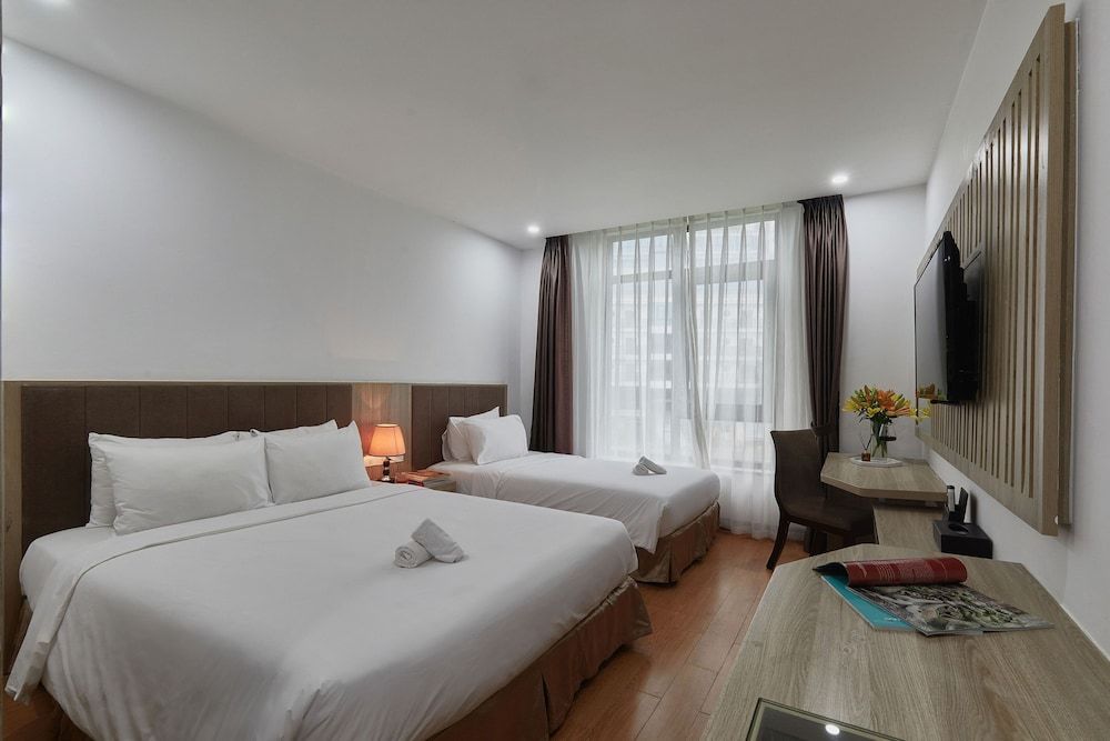 Superior Triple Room, Multiple Beds, Private Bathroom, Mountain View