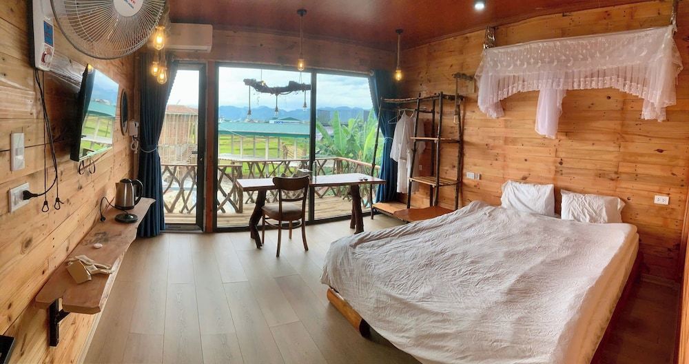 Design Double Room, 1 King Bed, Garden View