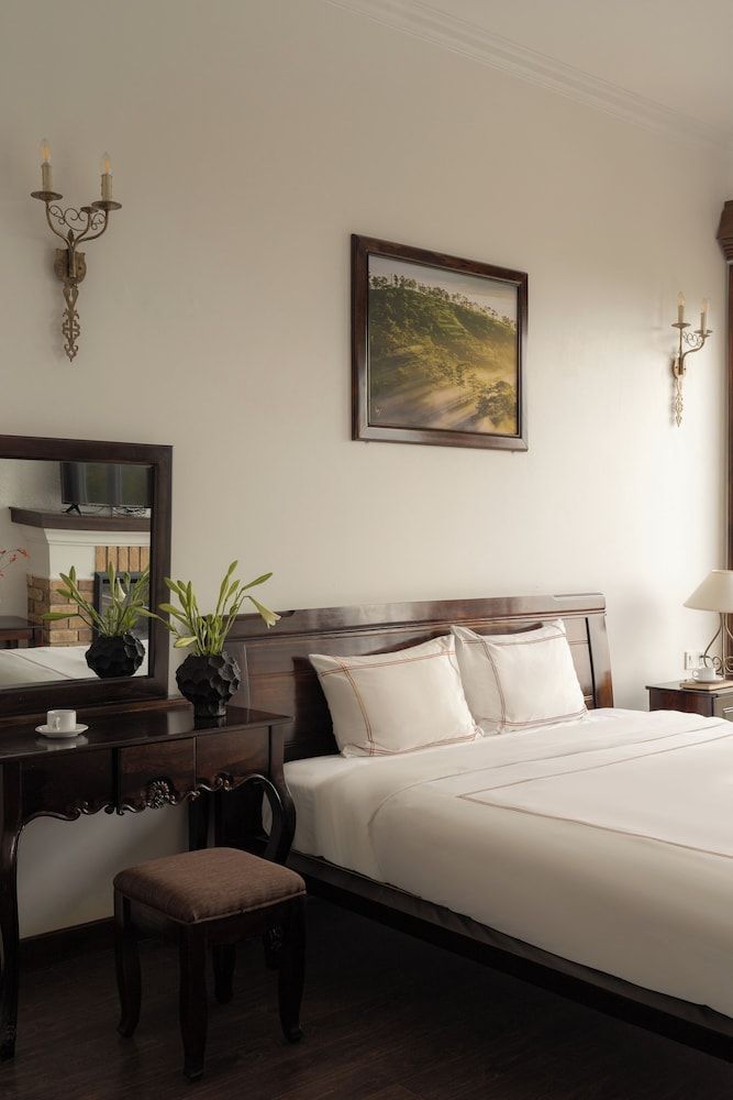 Deluxe Double Room, 1 Queen Bed, City View