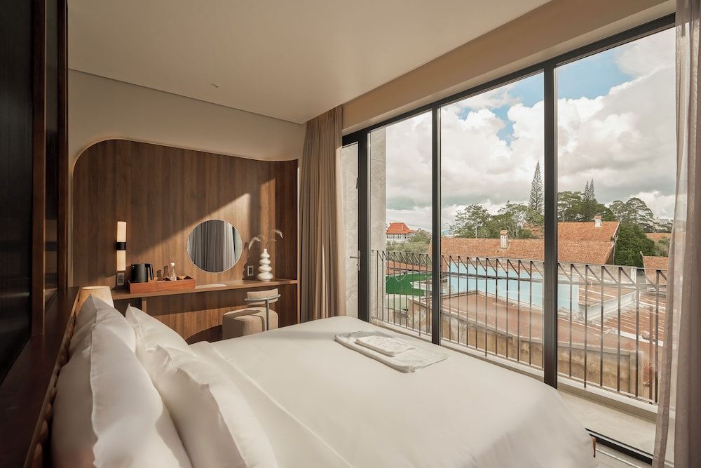 Adela Villa Dalat Luxury Apartment, City View 2