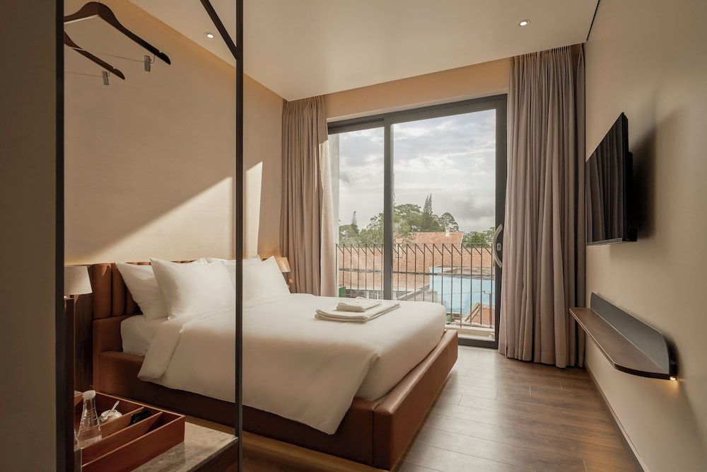 Adela Villa Dalat Luxury Apartment, City View 4