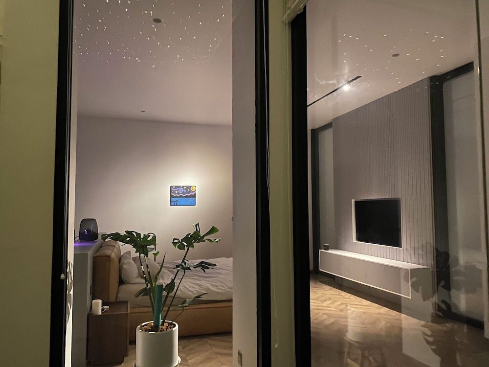 Exclusive Villa, 4 Bedrooms, Garden View