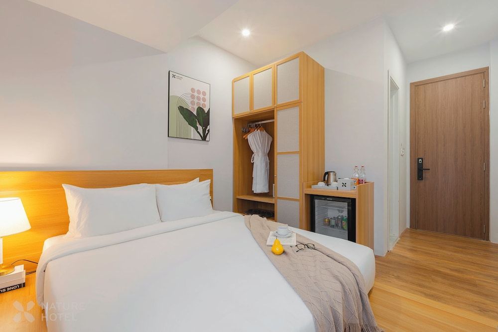 Nature Hotel - Le Hong Phong