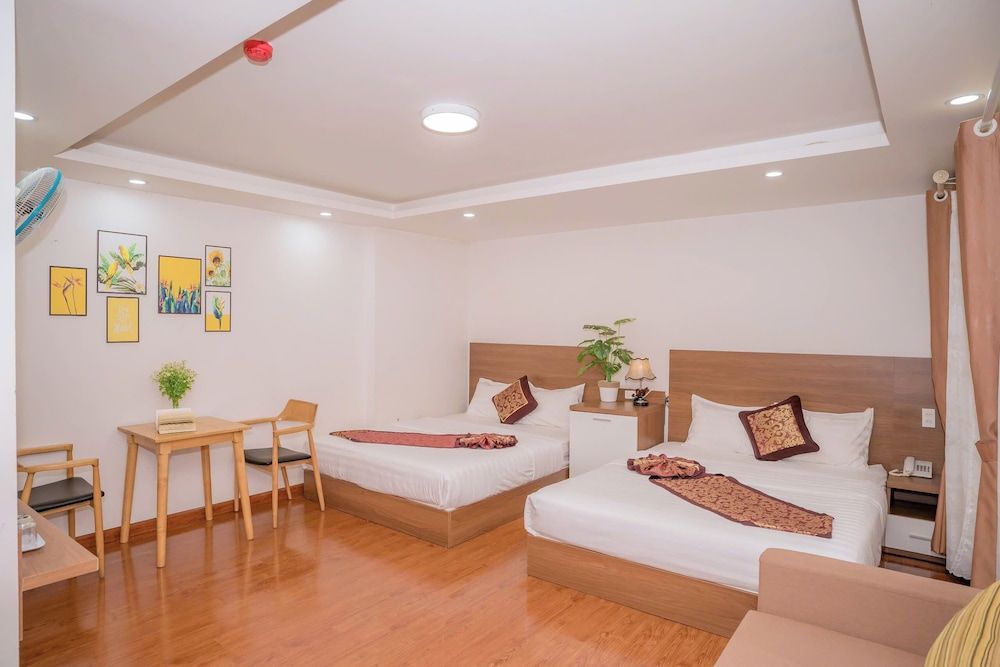 Junior Quadruple Room, No Windows
