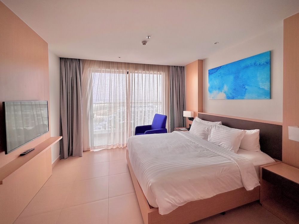 Hammi Seaview Family Studio Suite, Partial Ocean View 4