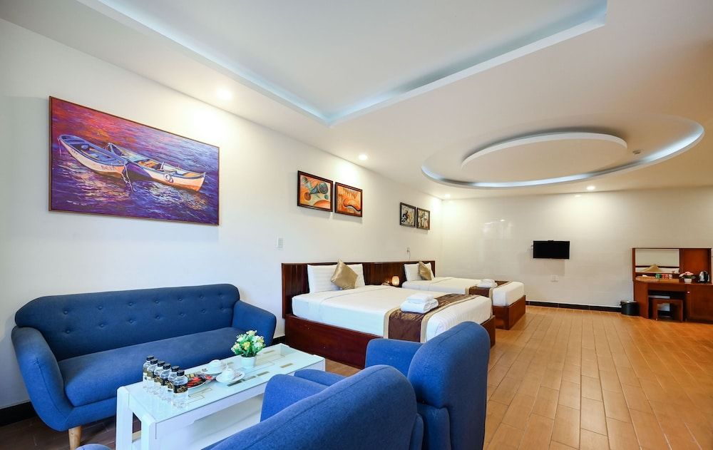 Deluxe Shared Dormitory, Mixed Dorm, Balcony, Lake View