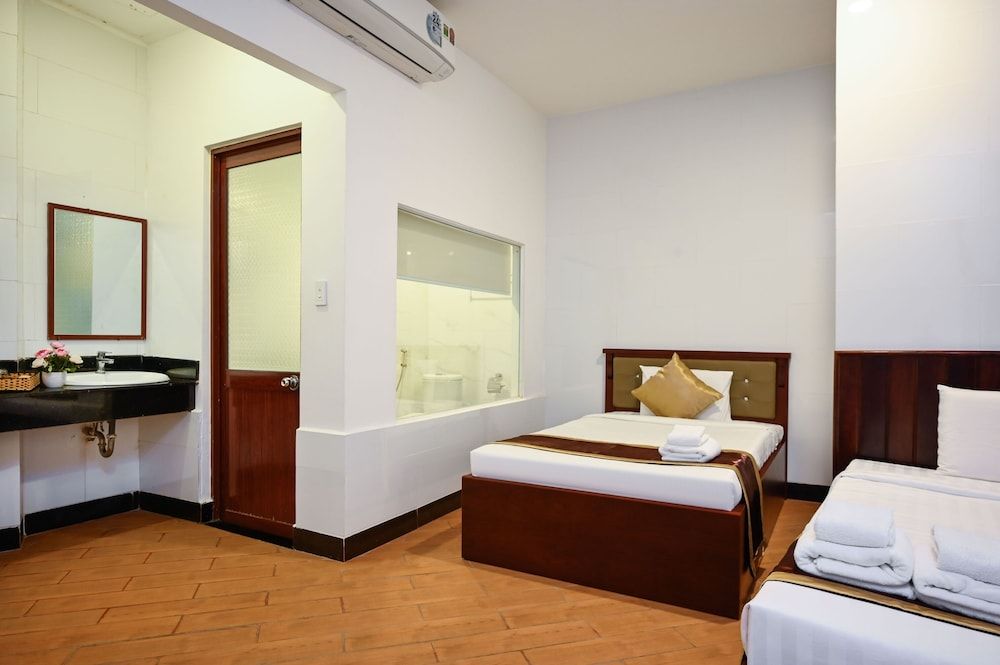 Deluxe Shared Dormitory, Balcony, Lake View