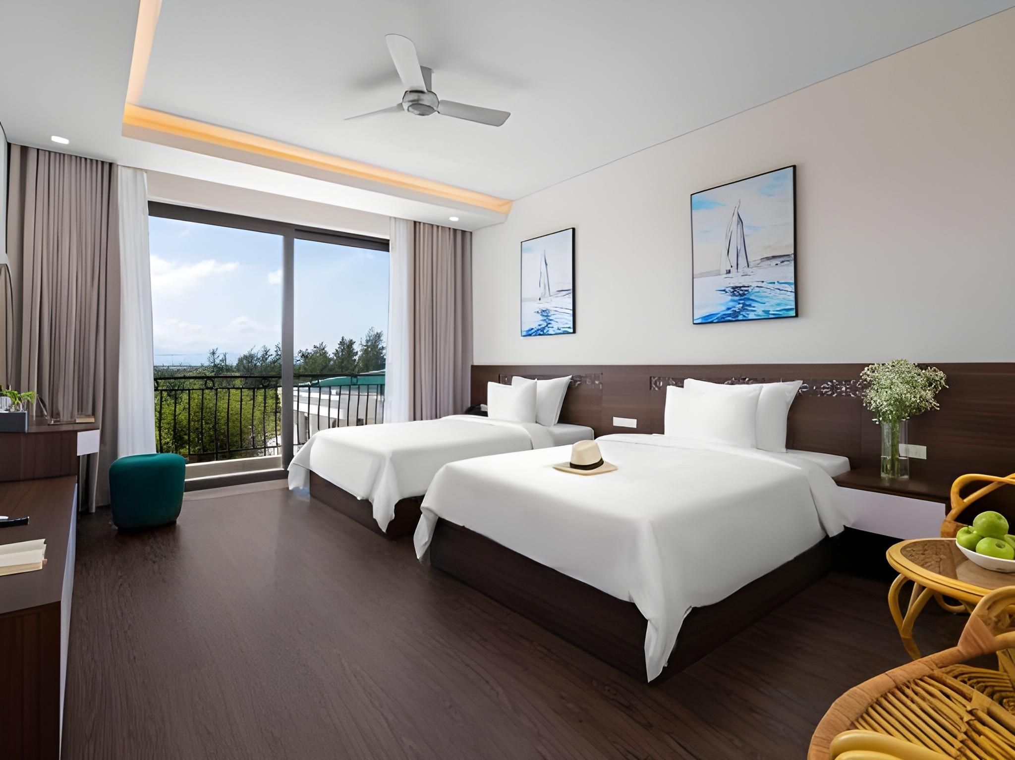 Superior Garden View Twin Room - Non-Smoking