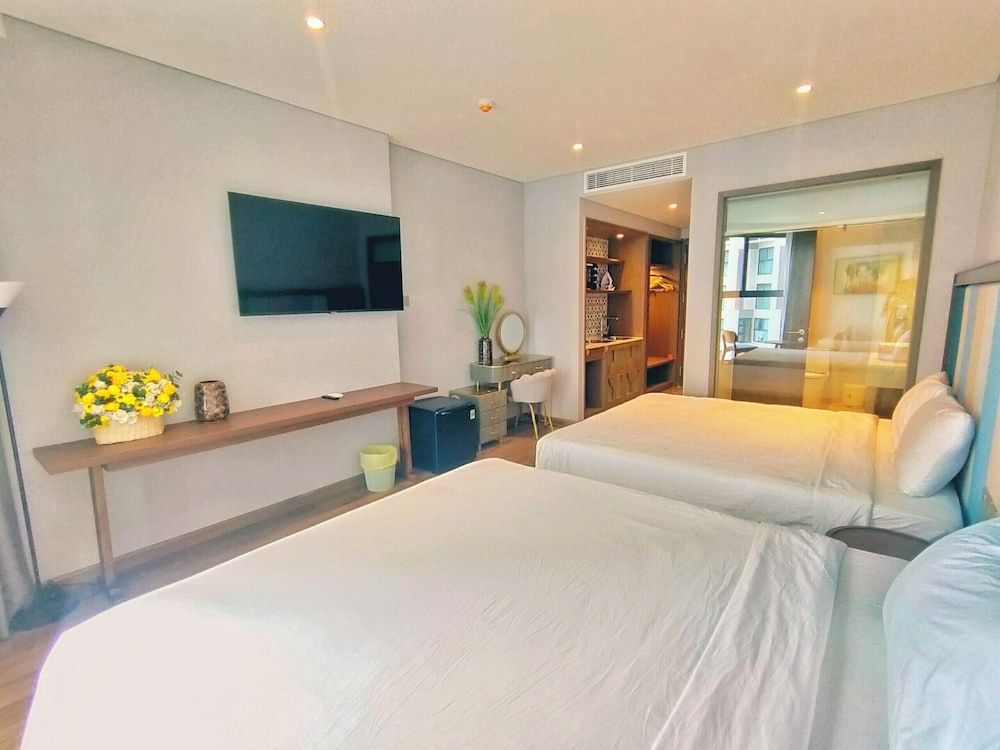 Family Room, Beach View