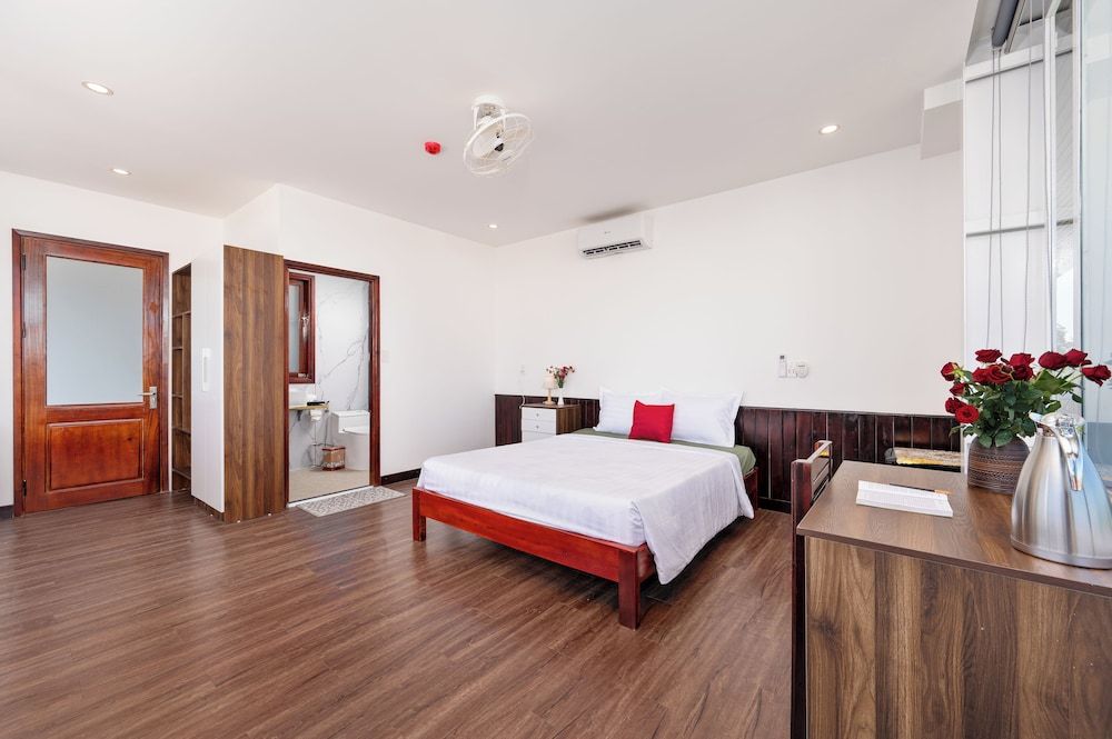 Hestia HaMy Beach House Superior Double Room, Non Smoking, Beach View 2