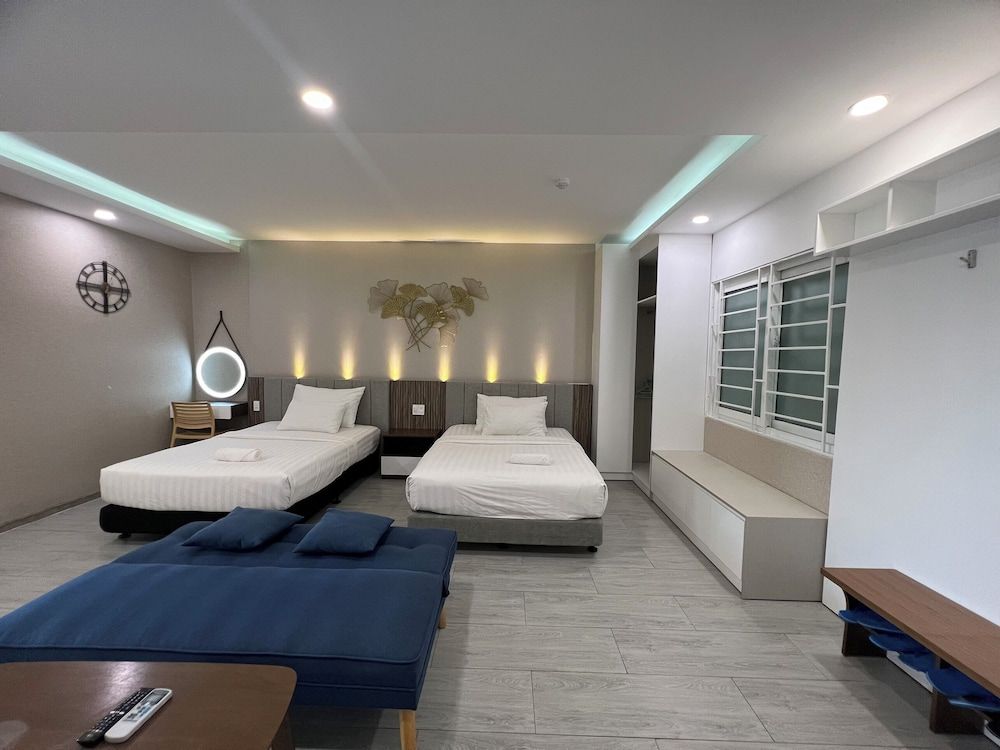Family Apartment, Multiple Beds, Balcony, Beach View