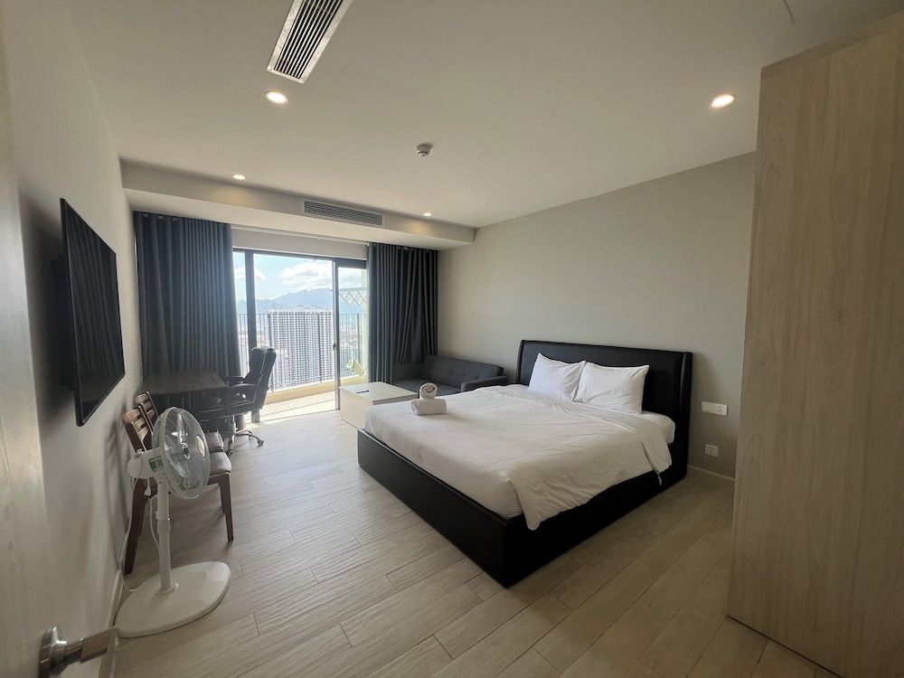 City Apartment, 2 Bedrooms, Beach View, Executive Level