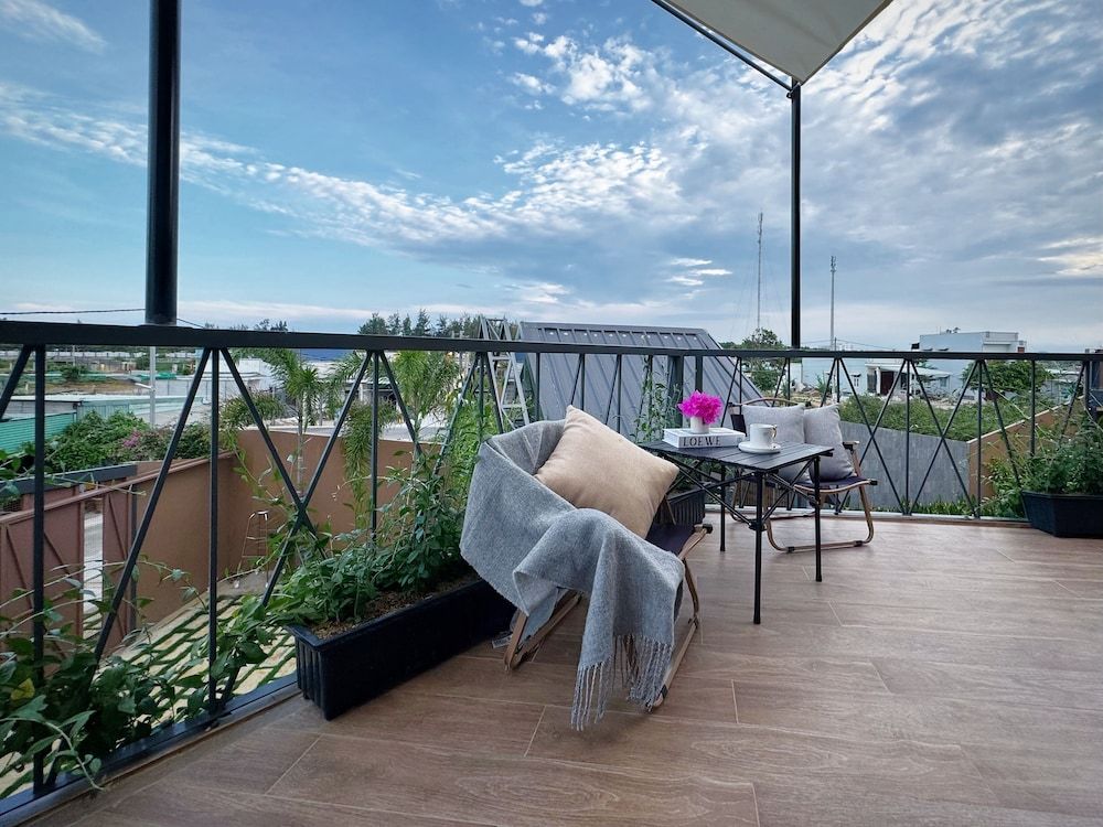 Vanilla Ho Tram Homestay Double Room 5