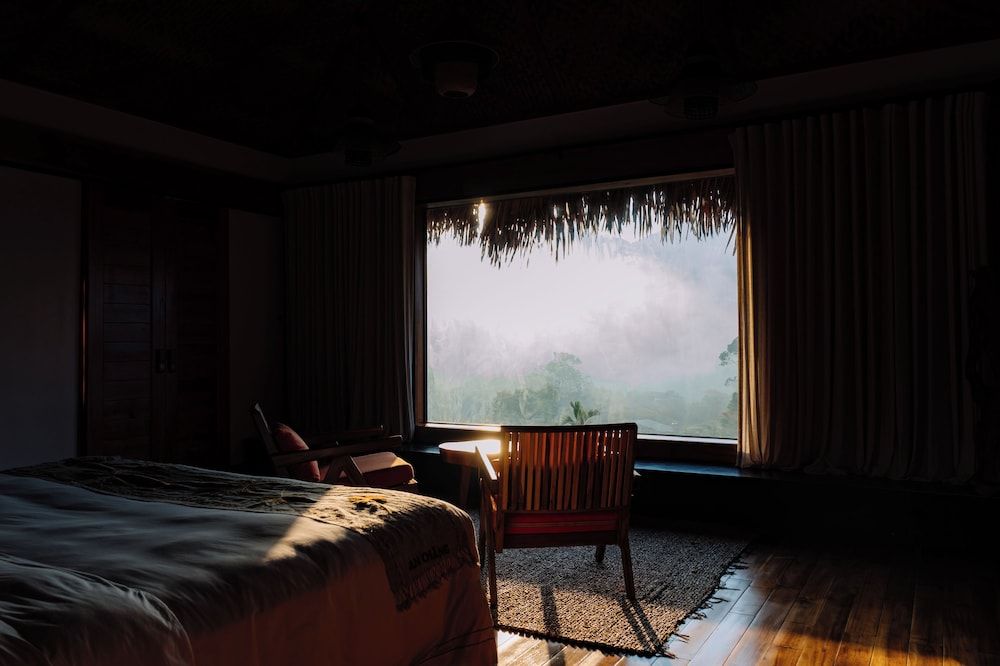 An Châng Retreat & Spa Luxury Bungalow, Balcony, Mountain View 2