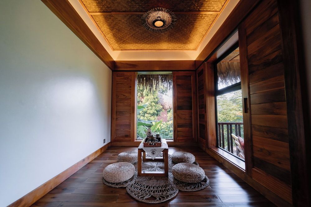 An Châng Retreat & Spa Luxury Bungalow, Balcony, Lake View 7