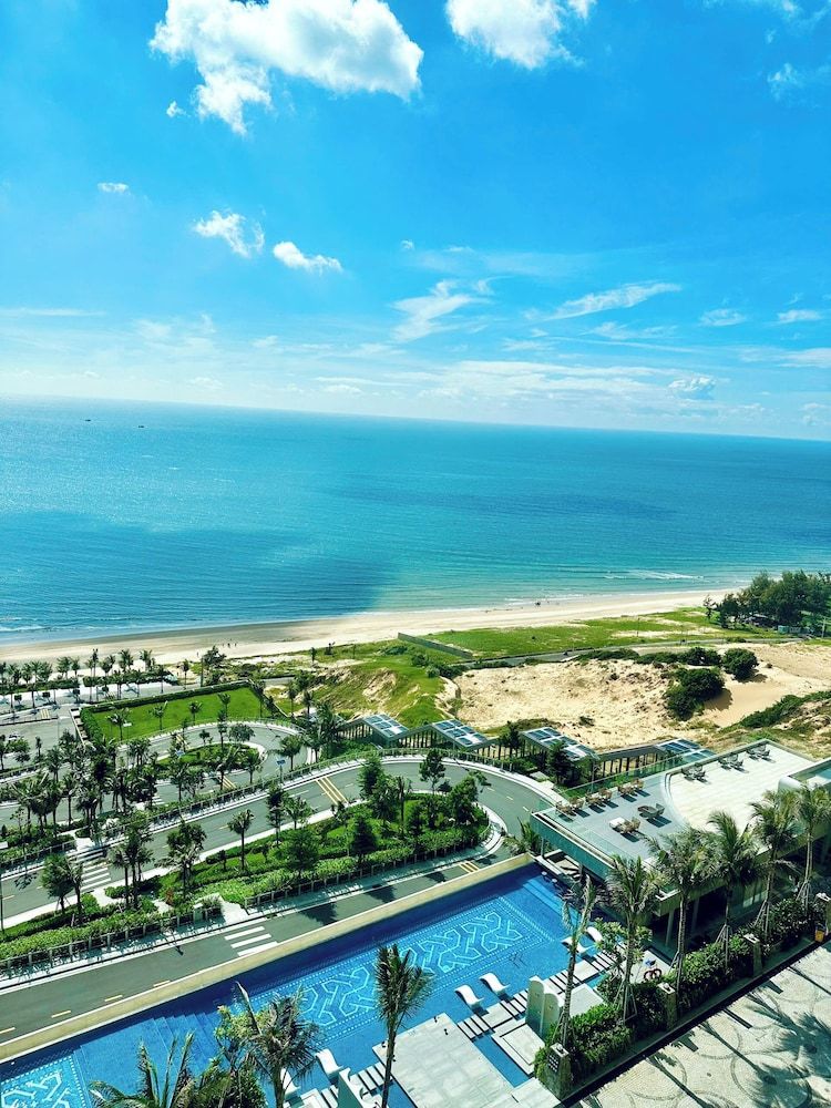 APEC MANDALA CHAM BAY - Hotel & resort Deluxe Twin Room, Beach View 6